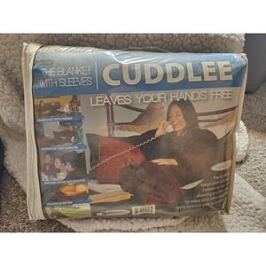 Handy Trends Cuddlee The Blanket With Sleeves   51.9" X 67.7" Soft Fleece NEW